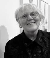 Dr Anne Robinson