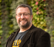 Mr Wyn Griffiths